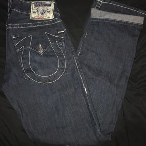 TRUE RELIGION JEANS